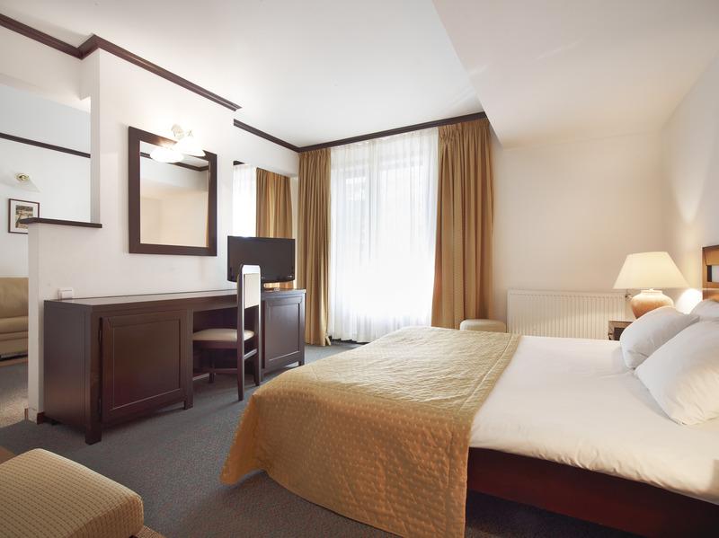 Ana Hotels Bradul Poiana Braşov Exterior foto