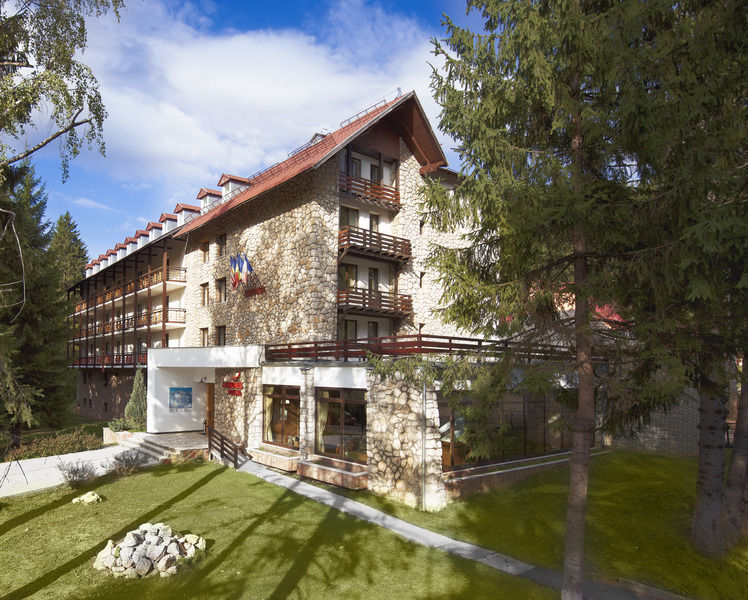 Ana Hotels Bradul Poiana Braşov Exterior foto